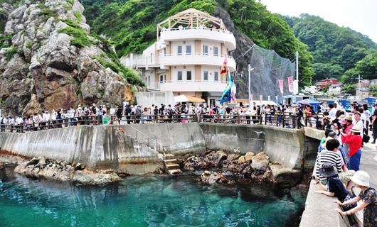 小袖海女センター・小袖海岸